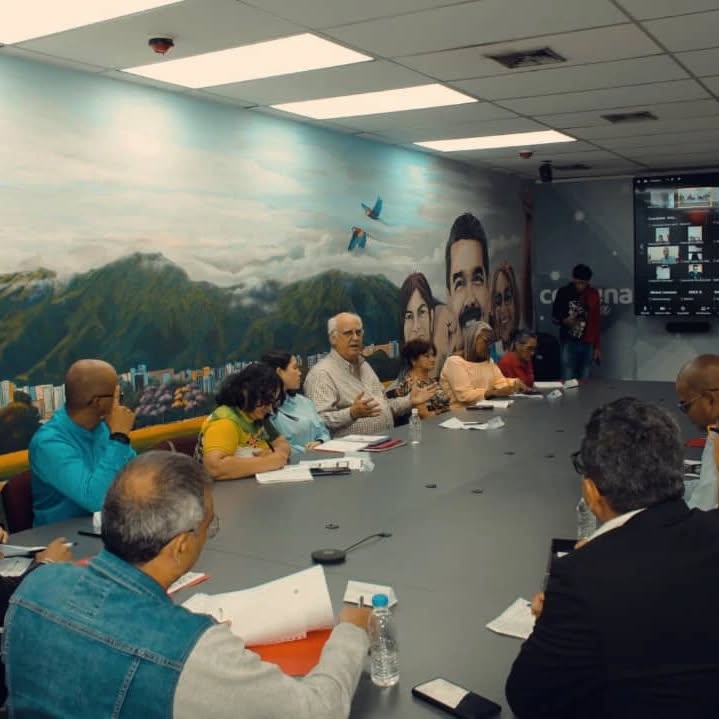 Encuentro Nacional de Productores Textiles realizado en las instalaciones del Ministerio del Poder Popular para las Comunas y Movimientos Sociales (+Fotos y Video)