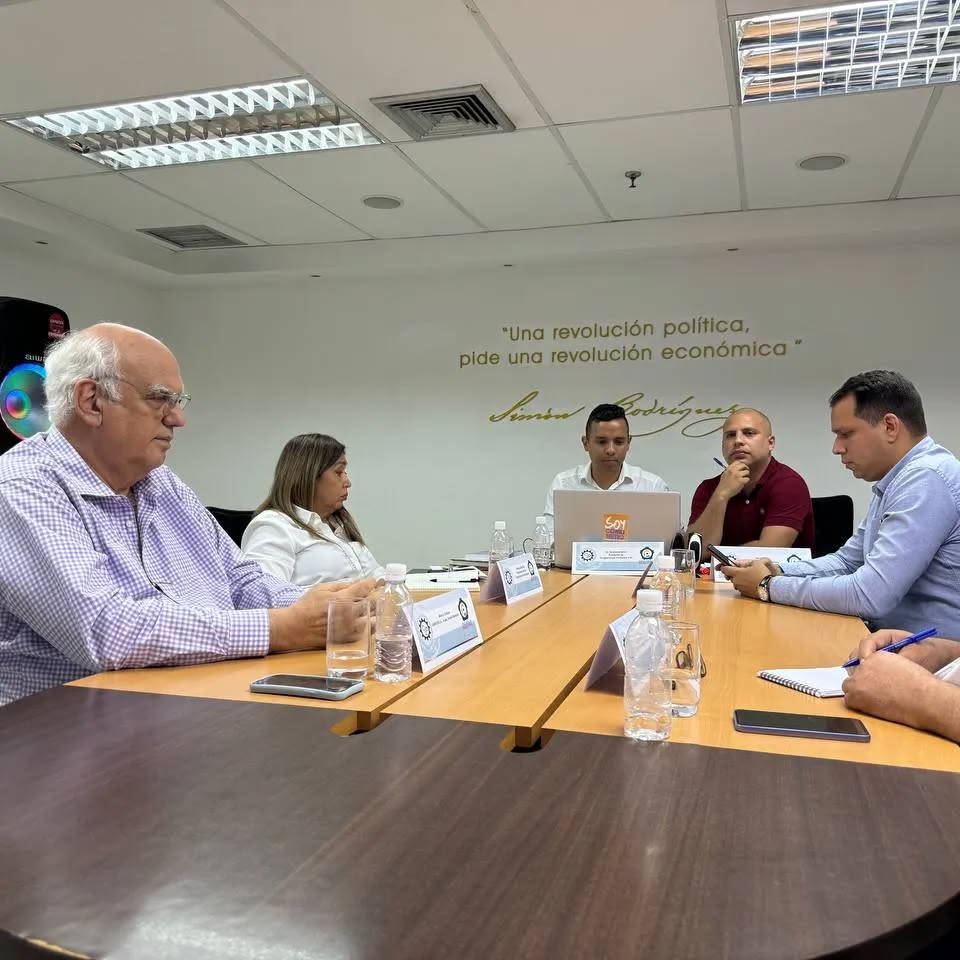 Reunión preparatoria para la constitución del Conglomerado Productivo del Sector Textil (+Fotos y Video)